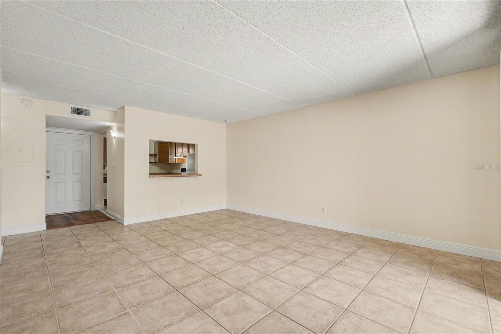 2845 SOMERSET PARK DR #101, TAMPA, FL, 33613