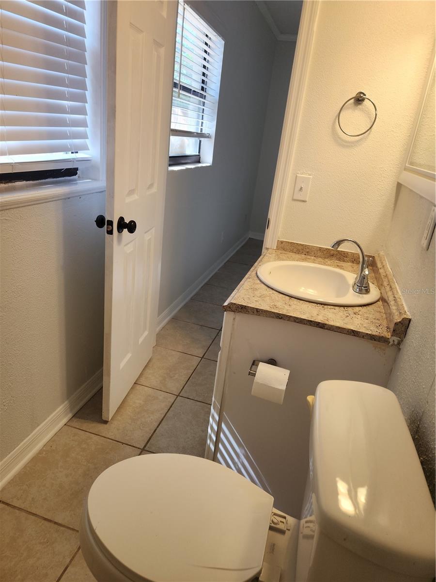 2822 NE 16TH DR, GAINESVILLE, FL, 32609