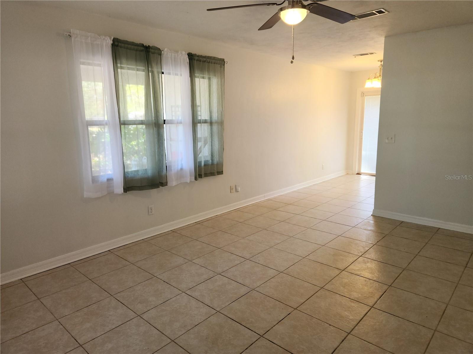 2822 NE 16TH DR, GAINESVILLE, FL, 32609