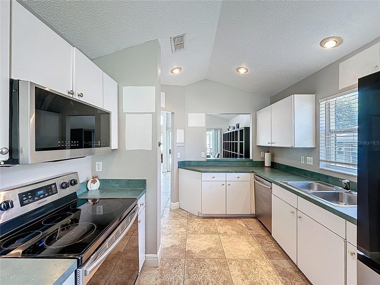 2213 MALLORY CIR, HAINES CITY, FL, 33844