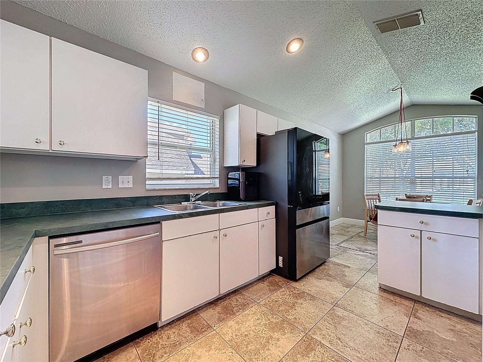 2213 MALLORY CIR, HAINES CITY, FL, 33844