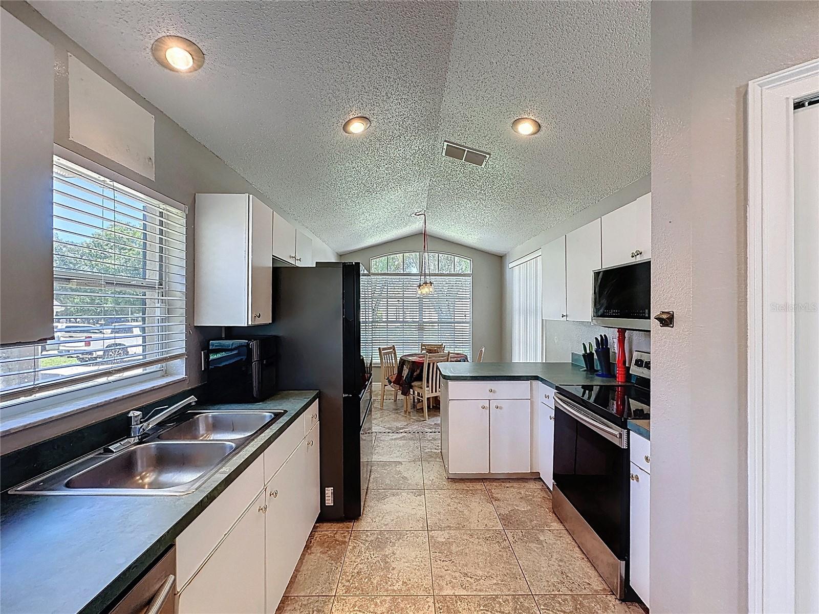 2213 MALLORY CIR, HAINES CITY, FL, 33844