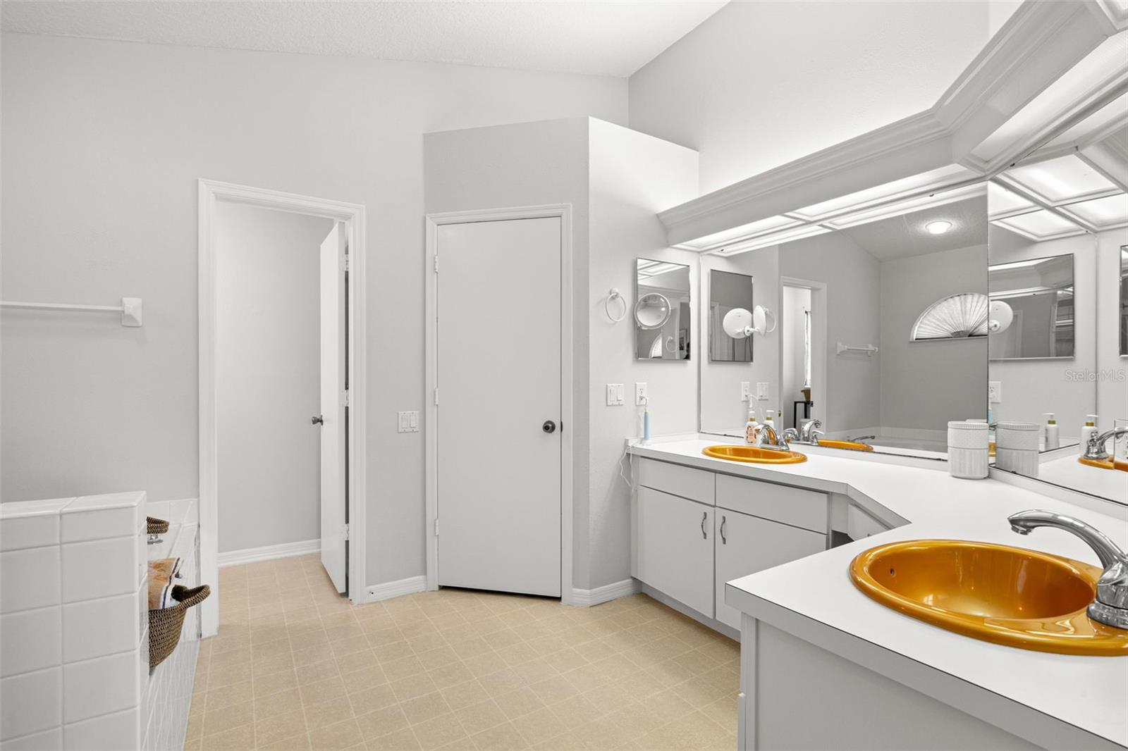 1620 NAVIGATOR LN, TARPON SPRINGS, FL, 34689