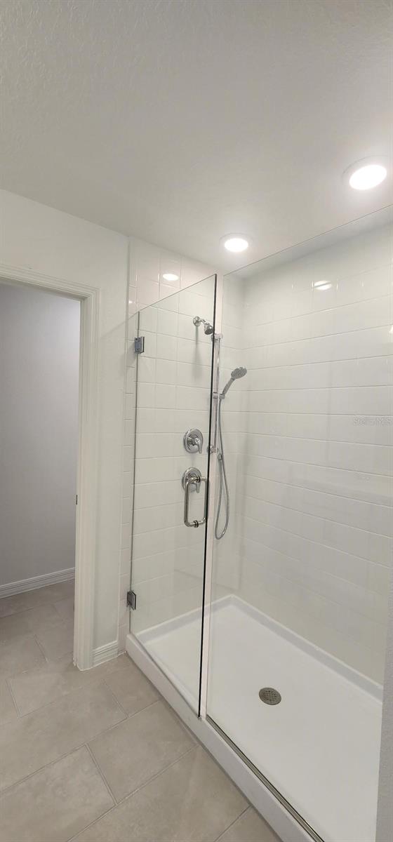 1203 ISLAND SLOUGH LN, DAVENPORT, FL, 33837