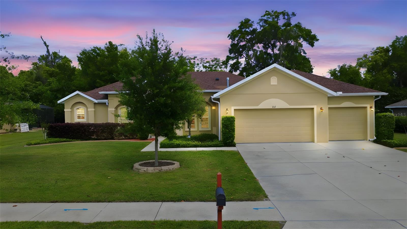 832 DEER FERN AVE, DELAND, FL, 32720