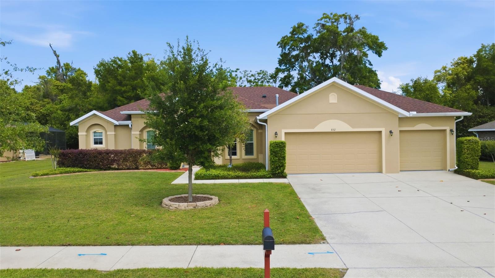 832 DEER FERN AVE, DELAND, FL, 32720