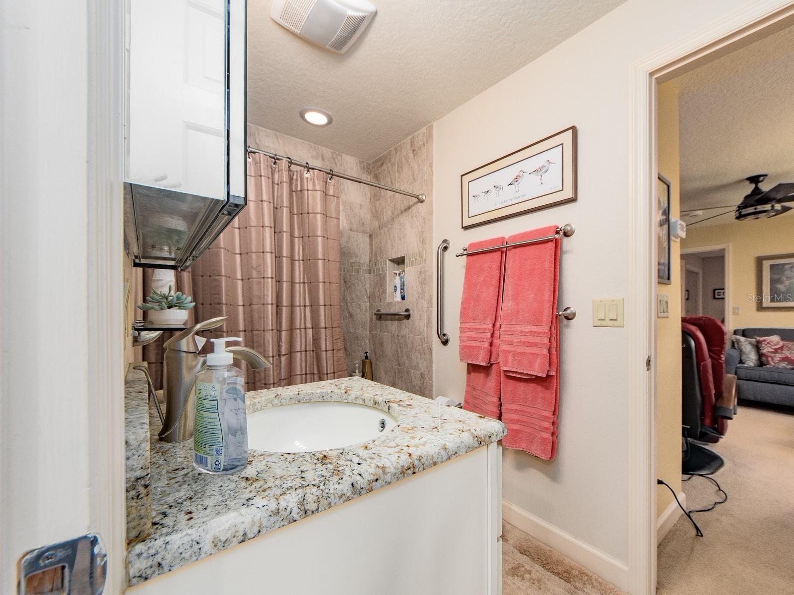 9227 143RD ST, SEMINOLE, FL, 33776