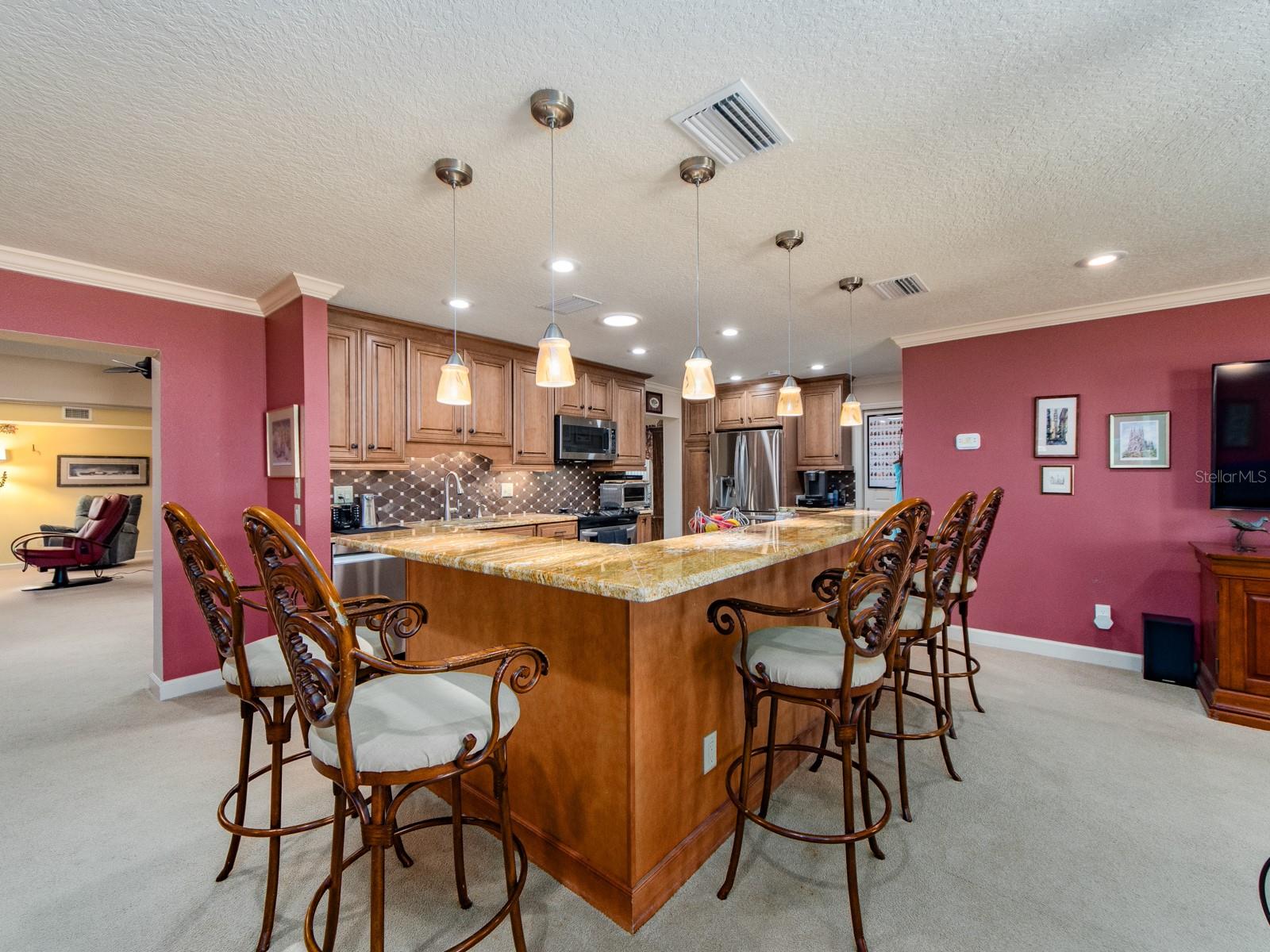 9227 143RD ST, SEMINOLE, FL, 33776