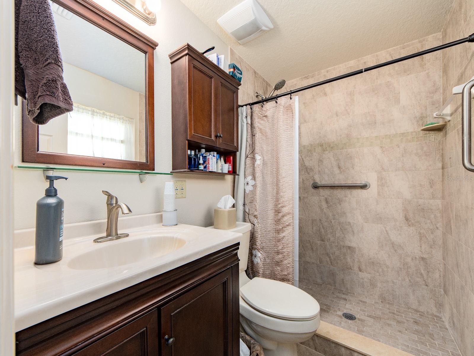 9227 143RD ST, SEMINOLE, FL, 33776