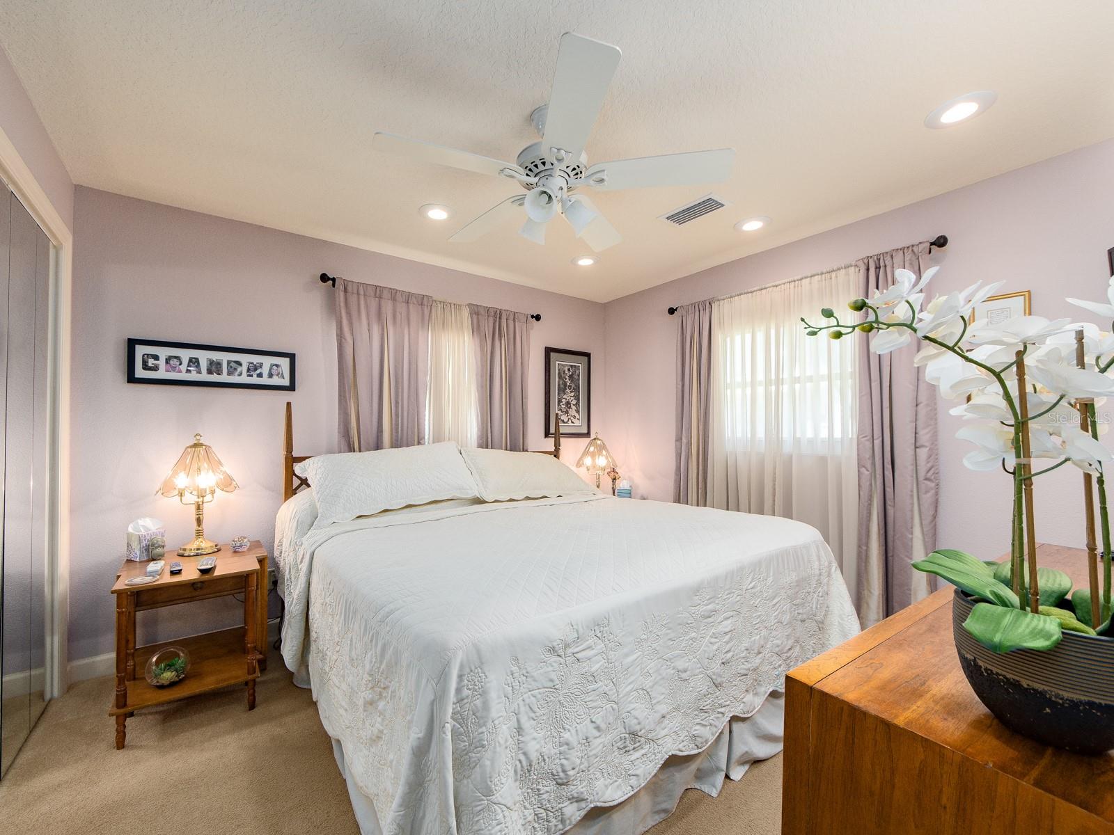 9227 143RD ST, SEMINOLE, FL, 33776