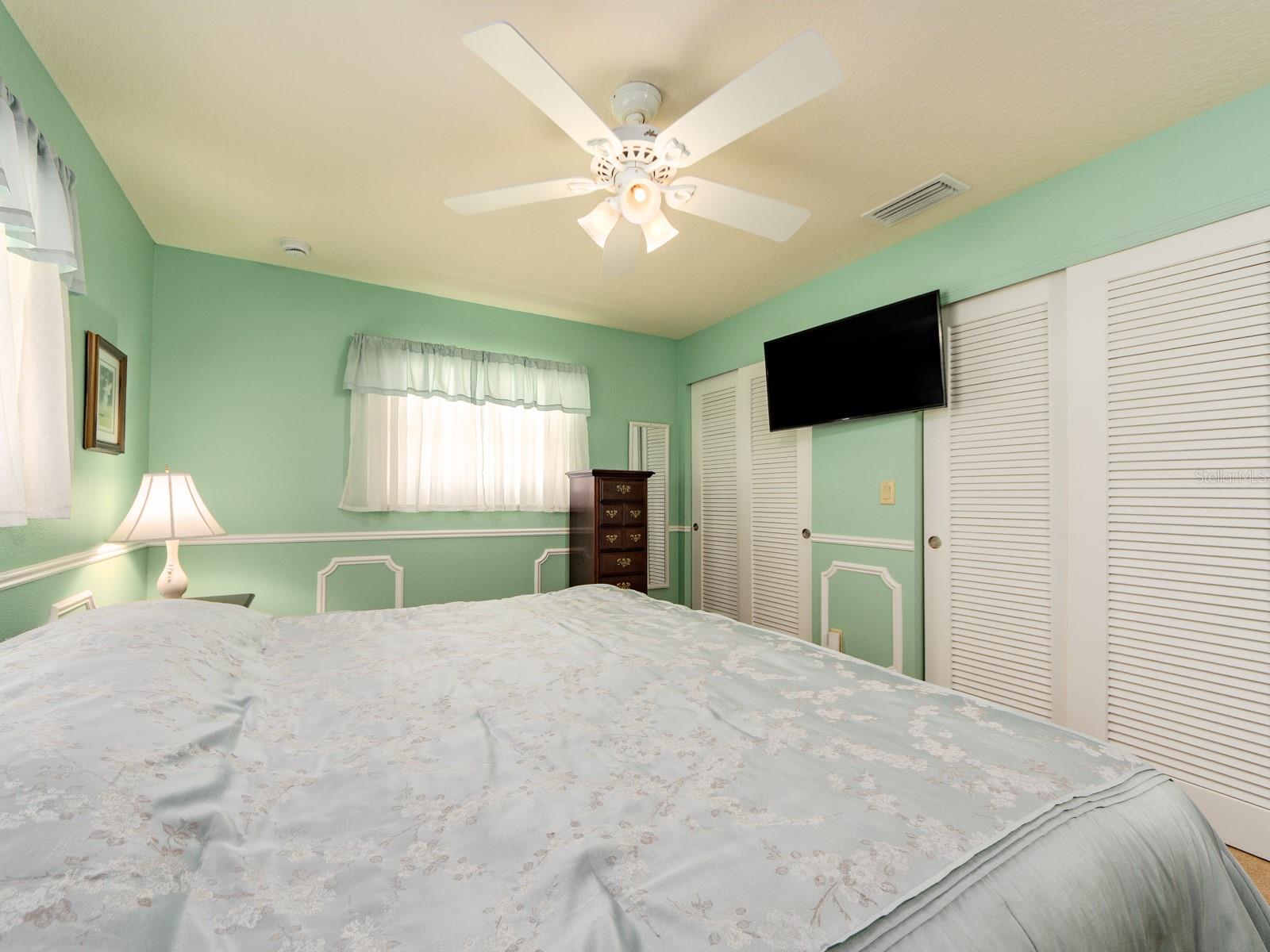 9227 143RD ST, SEMINOLE, FL, 33776