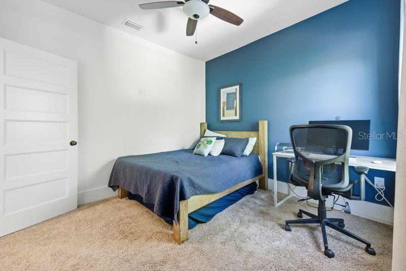 7112 N 9TH ST, TAMPA, FL, 33604