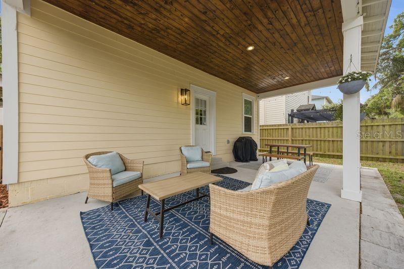 7112 N 9TH ST, TAMPA, FL, 33604