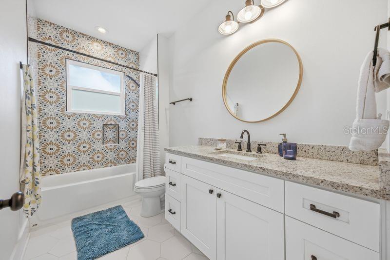 7112 N 9TH ST, TAMPA, FL, 33604