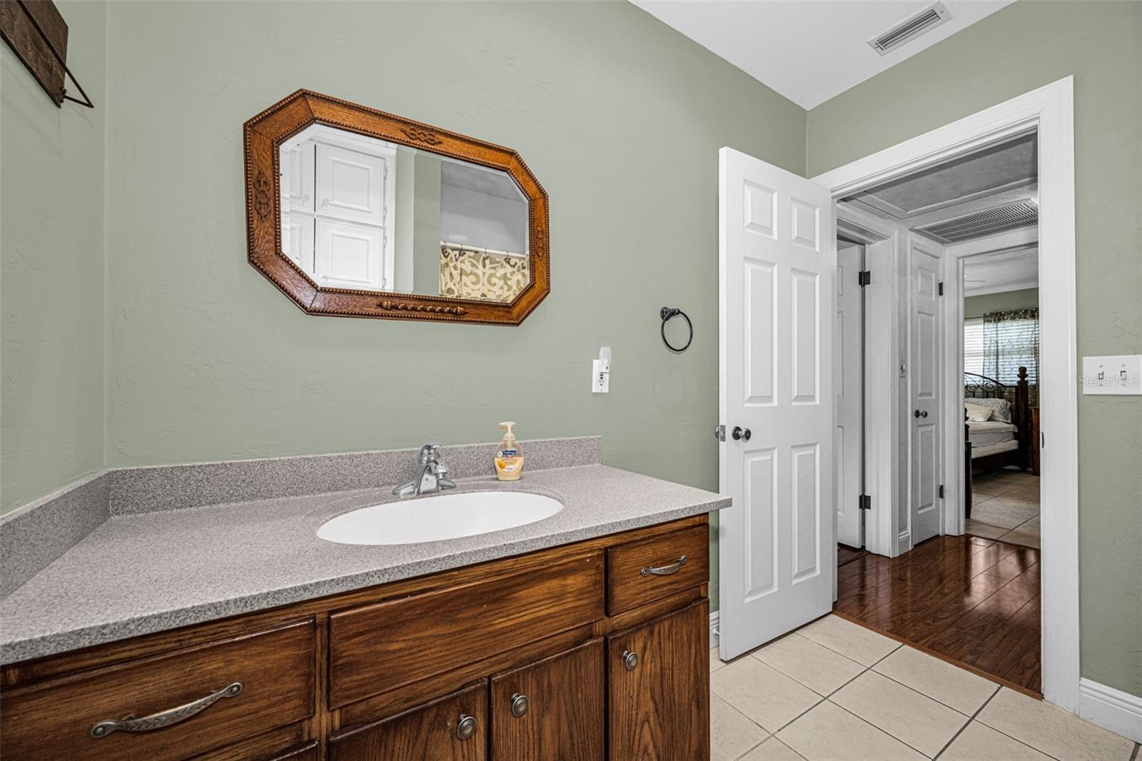 253 PARK CIR S, DUNEDIN, FL, 34698