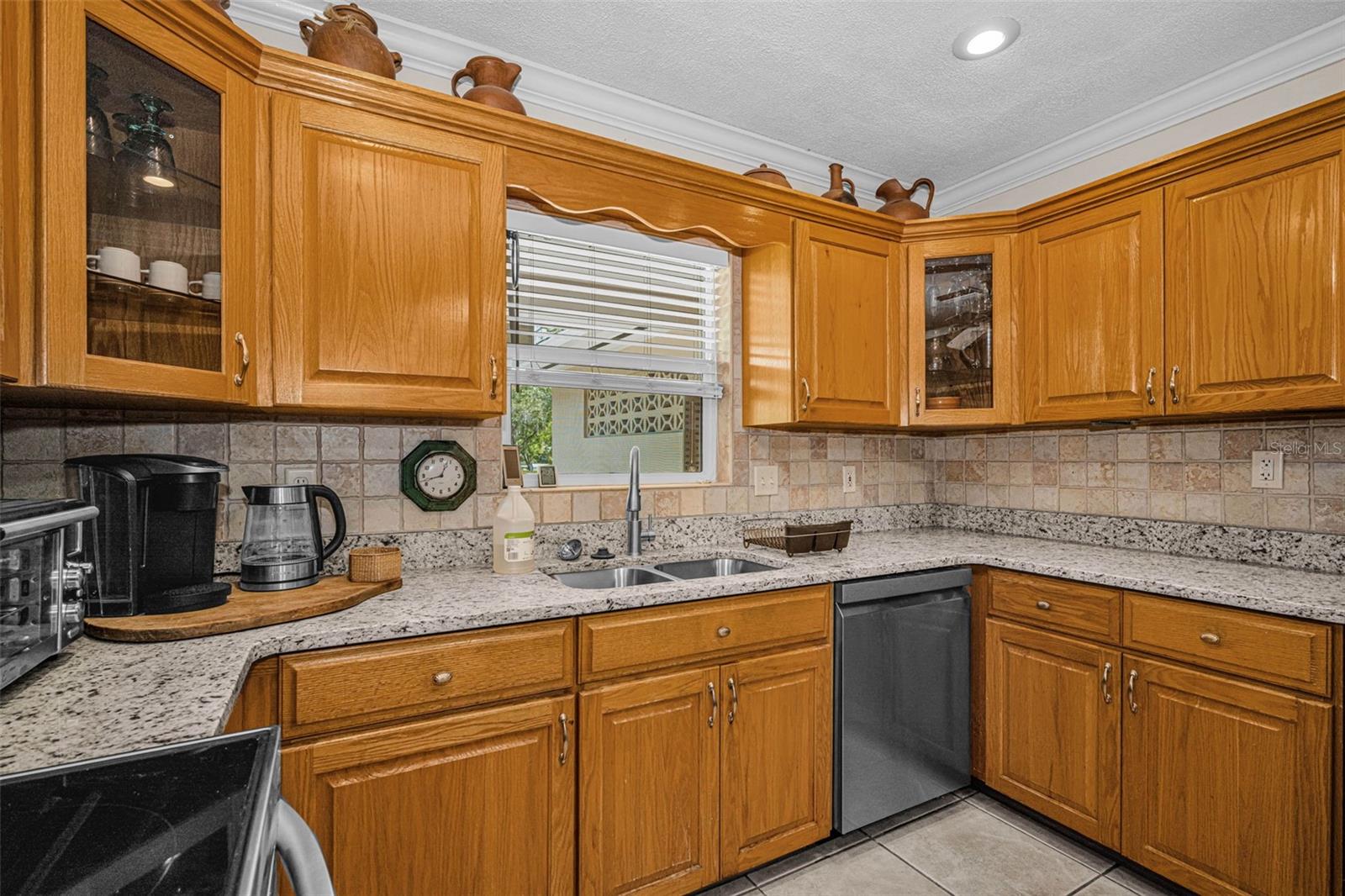 253 PARK CIR S, DUNEDIN, FL, 34698