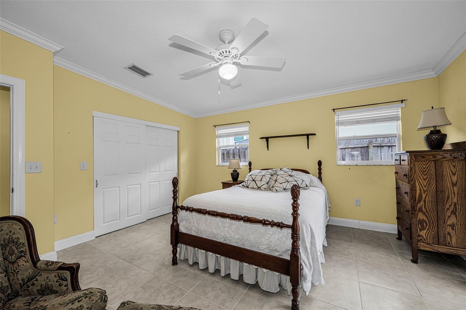 253 PARK CIR S, DUNEDIN, FL, 34698