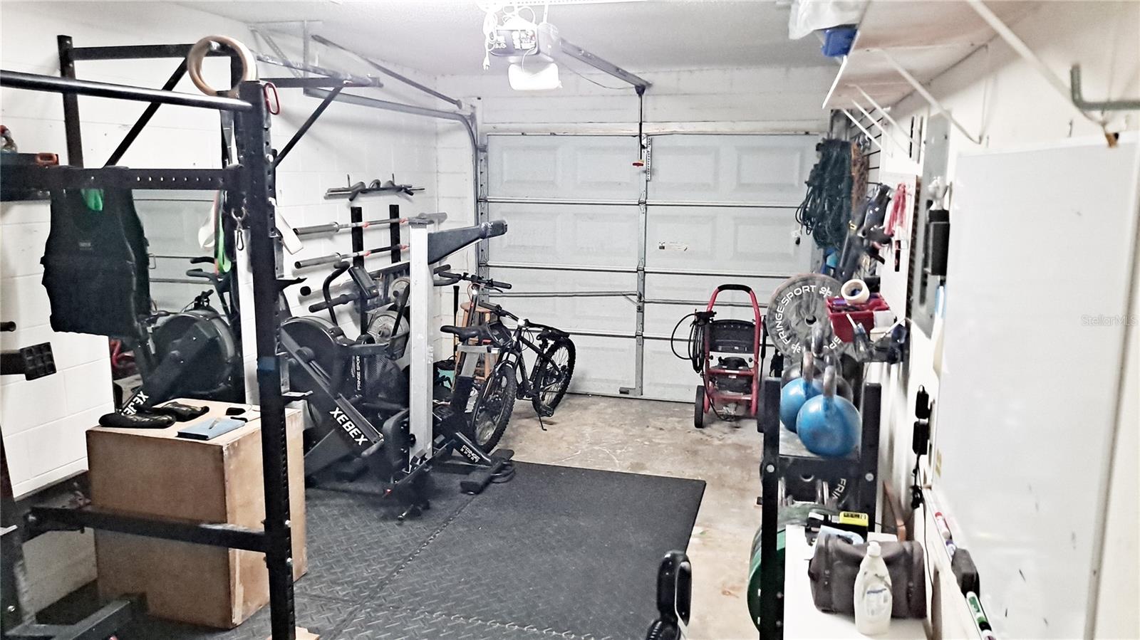 25930 SACKAMAXON DR, SORRENTO, FL, 32776