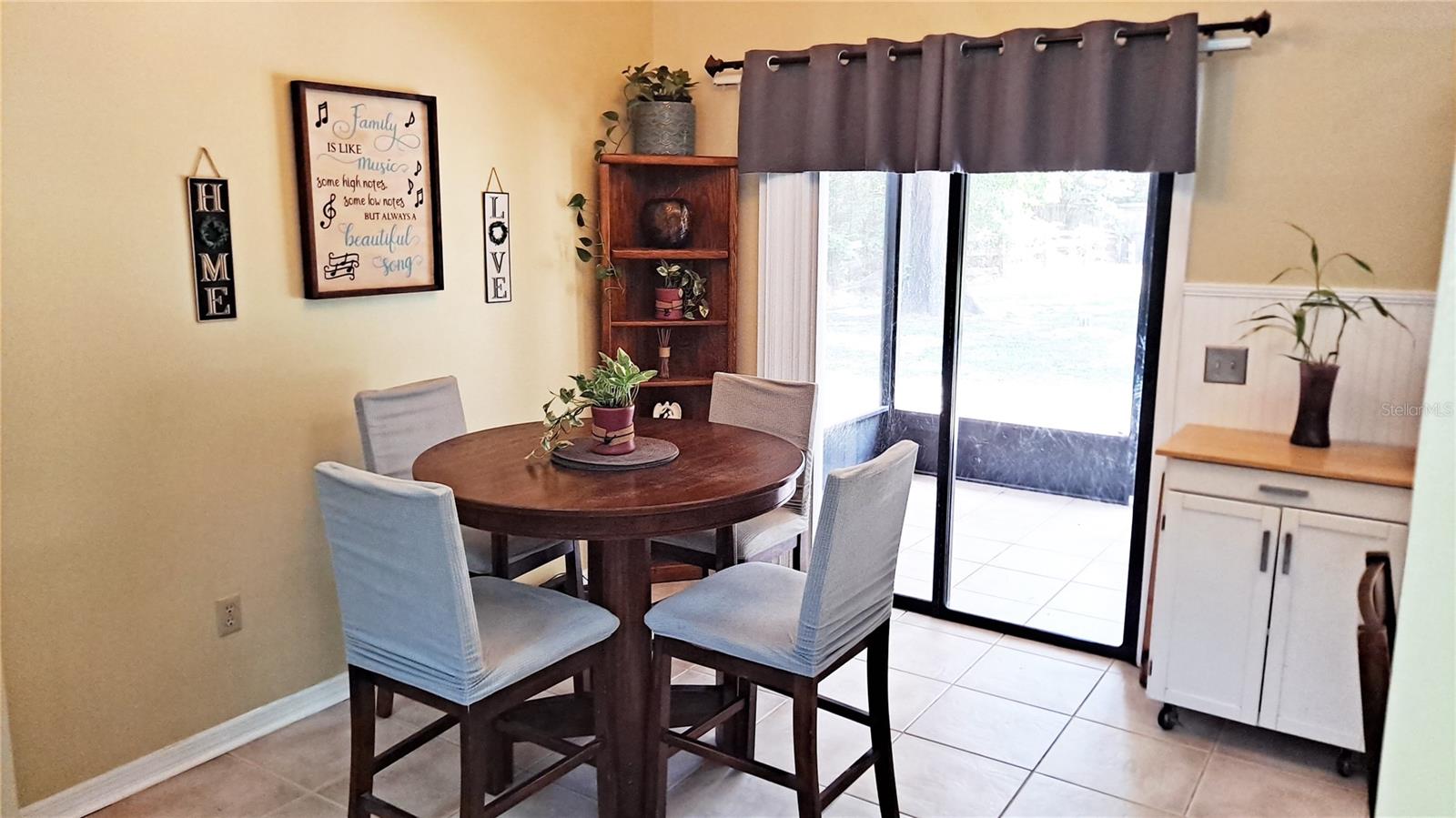 25930 SACKAMAXON DR, SORRENTO, FL, 32776