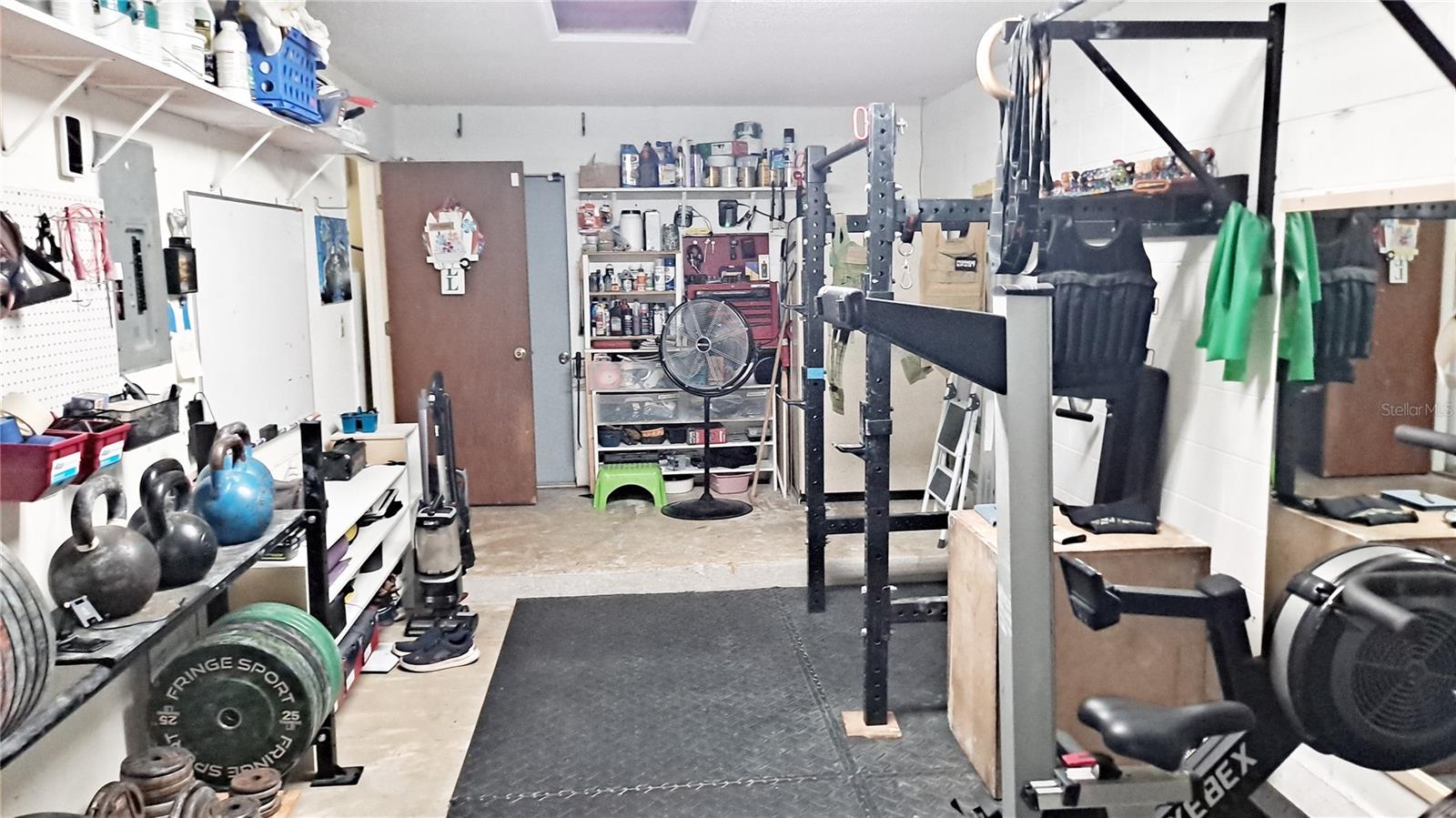 25930 SACKAMAXON DR, SORRENTO, FL, 32776