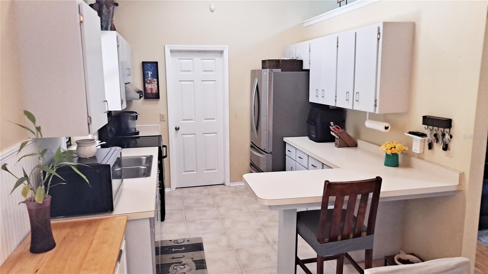 25930 SACKAMAXON DR, SORRENTO, FL, 32776