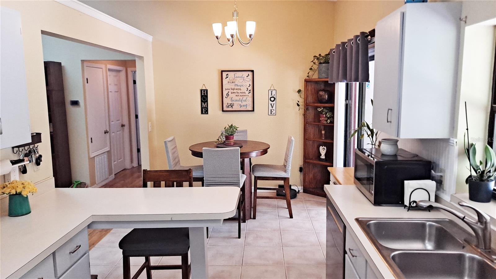 25930 SACKAMAXON DR, SORRENTO, FL, 32776