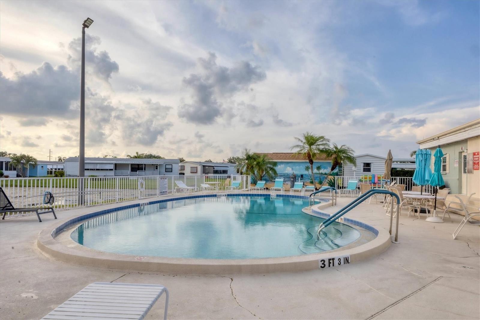 1 MEADOW CIR, ELLENTON, FL, 34222