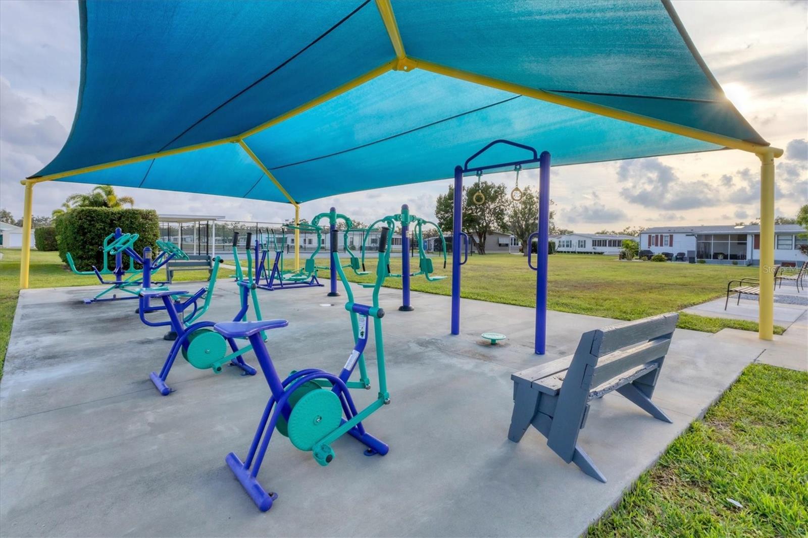 1 MEADOW CIR, ELLENTON, FL, 34222