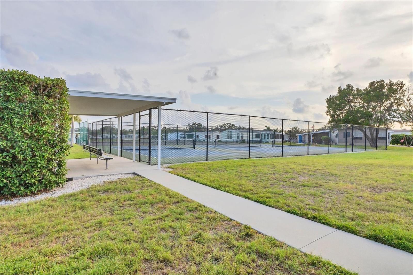 1 MEADOW CIR, ELLENTON, FL, 34222