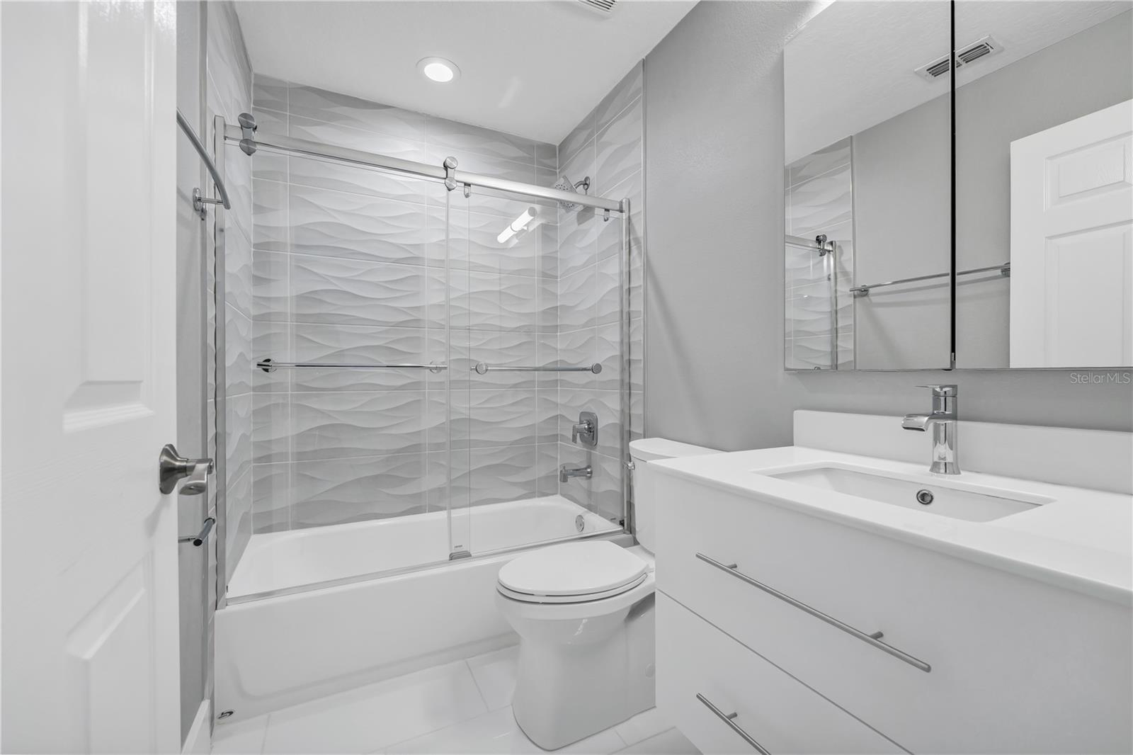 15042 WATERFORD CHASE, ORLANDO, FL, 32828