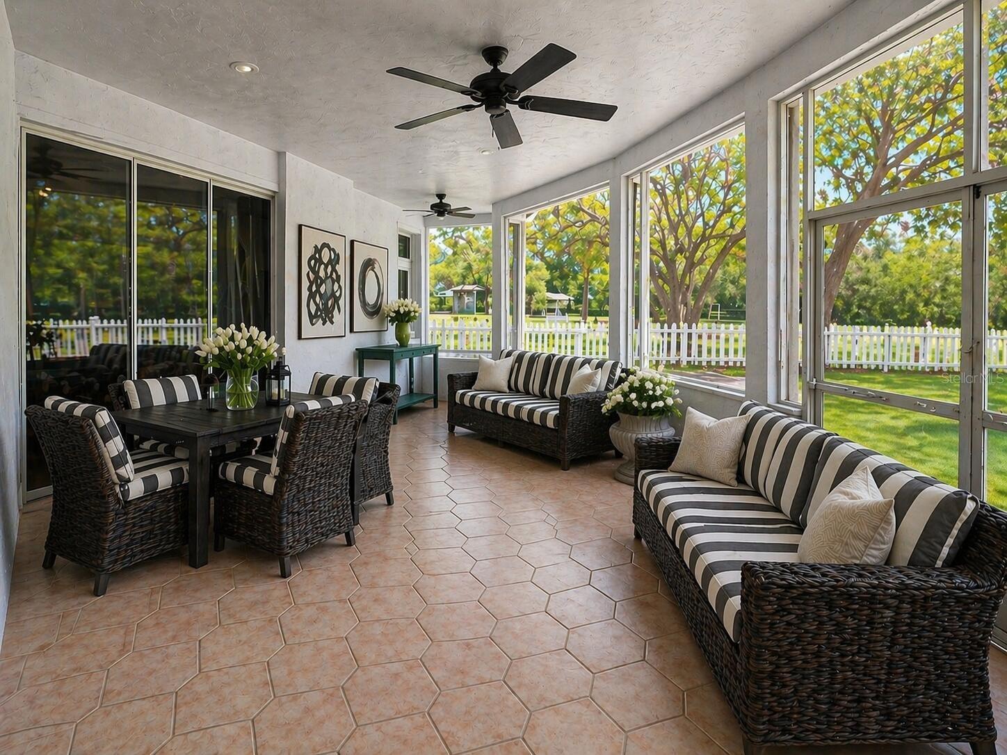 33015 SAHARA CT, SORRENTO, FL, 32776