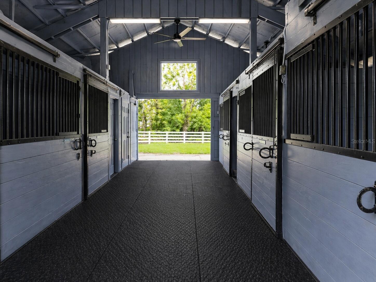 33015 SAHARA CT, SORRENTO, FL, 32776