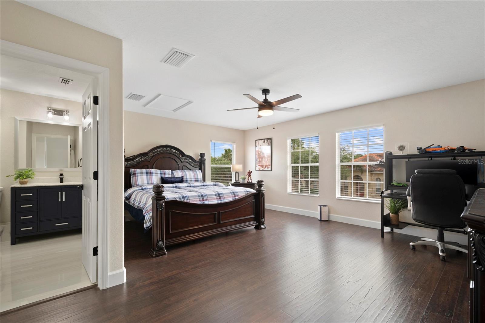 9047 TUSCAN VALLEY PL, ORLANDO, FL, 32825