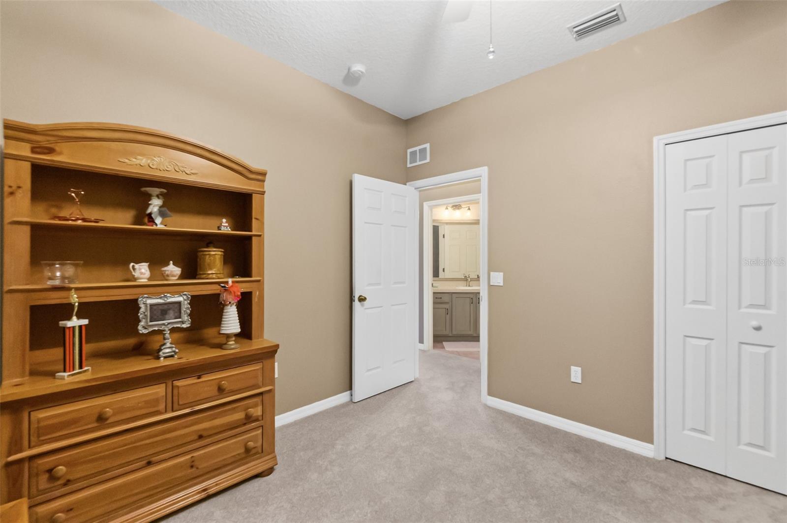 6 EVANSVILLE LN, PALM COAST, FL, 32164