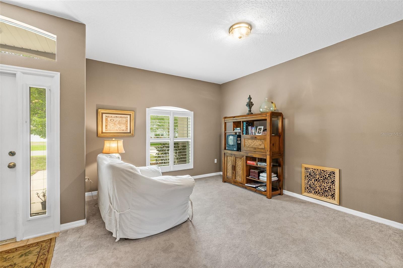 6 EVANSVILLE LN, PALM COAST, FL, 32164