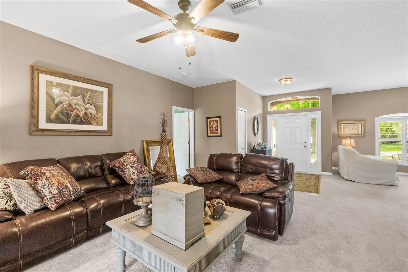 6 EVANSVILLE LN, PALM COAST, FL, 32164