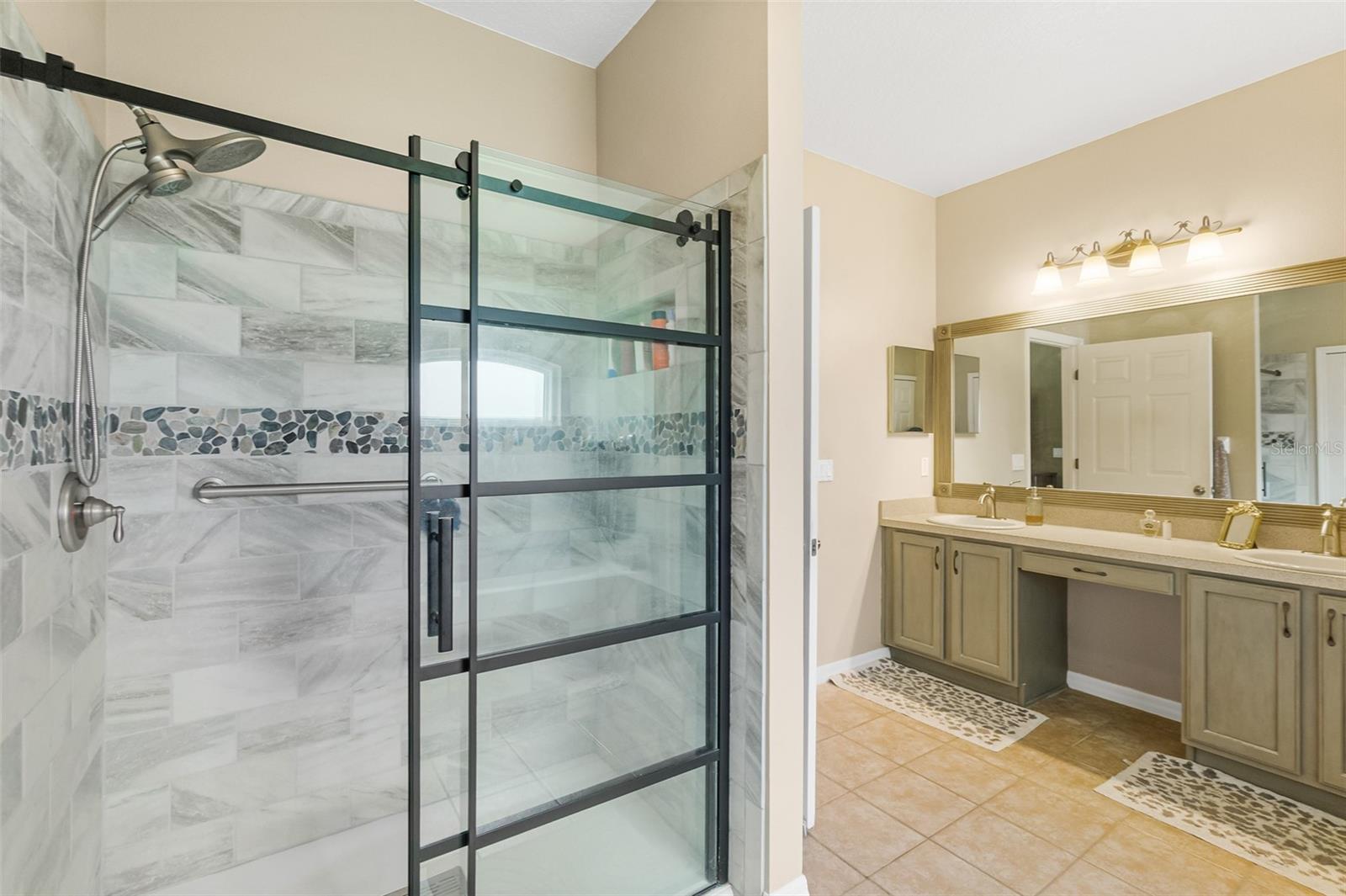 6 EVANSVILLE LN, PALM COAST, FL, 32164