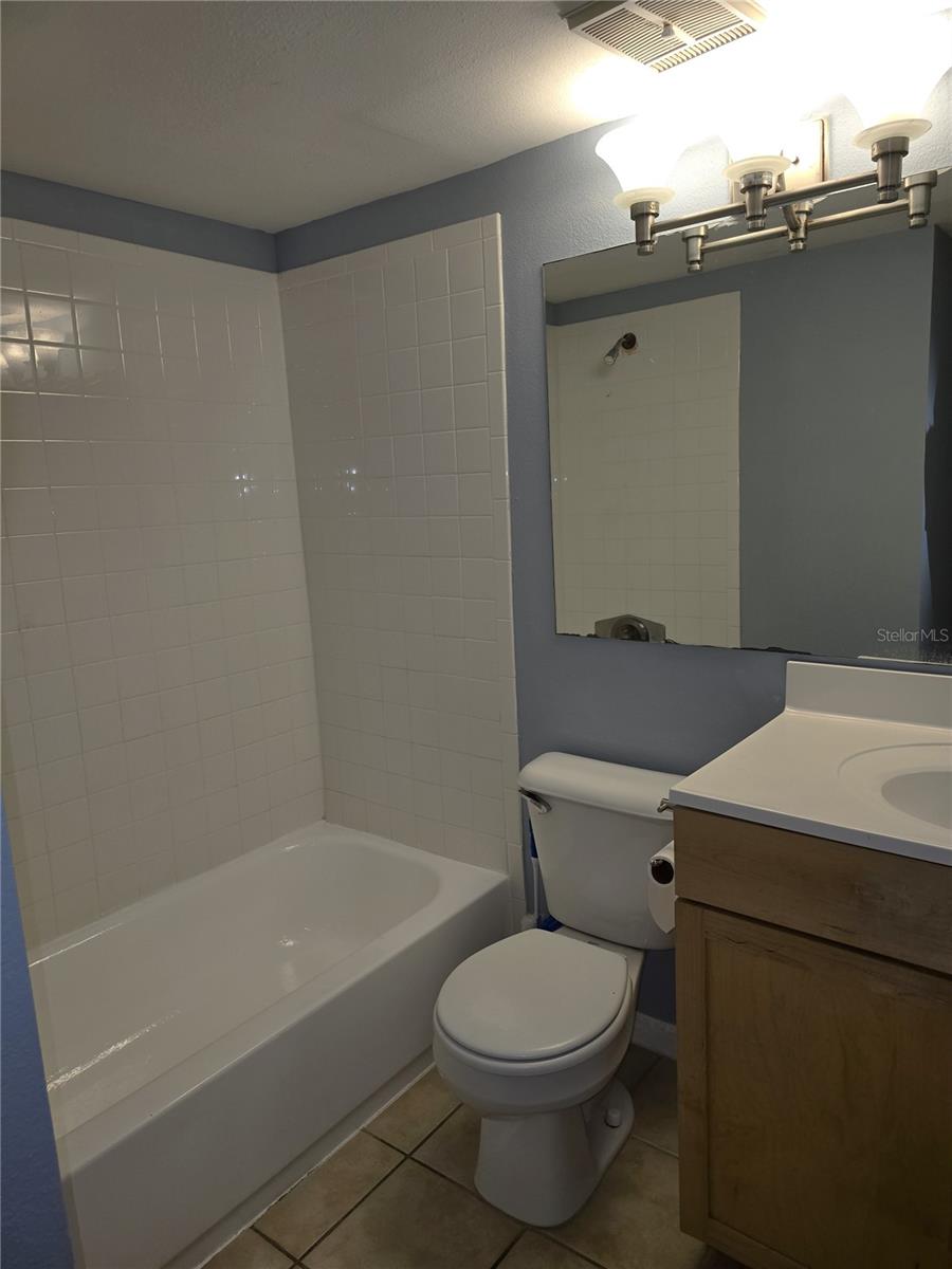 2500 WINDING CREEK BLVD #E205, CLEARWATER, FL, 33761