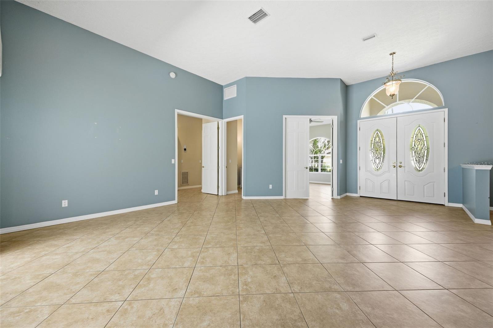 18629 AVENUE CAPRI, LUTZ, FL, 33558