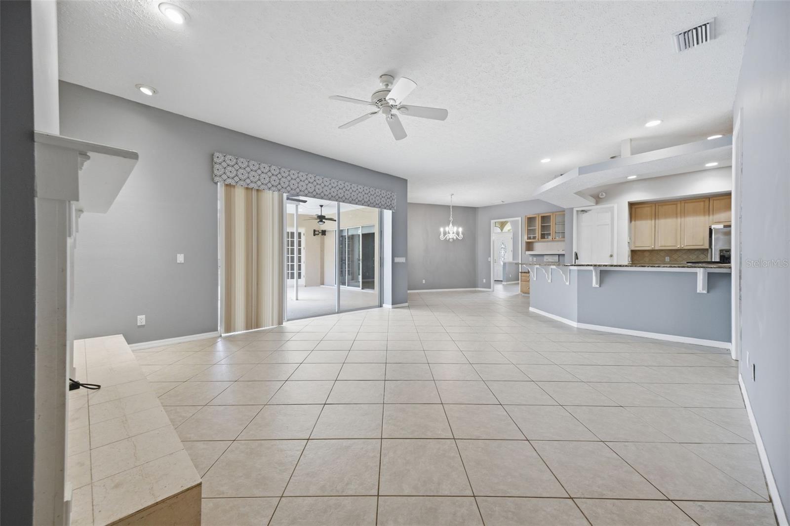 18629 AVENUE CAPRI, LUTZ, FL, 33558