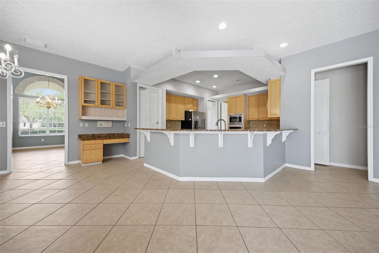 18629 AVENUE CAPRI, LUTZ, FL, 33558