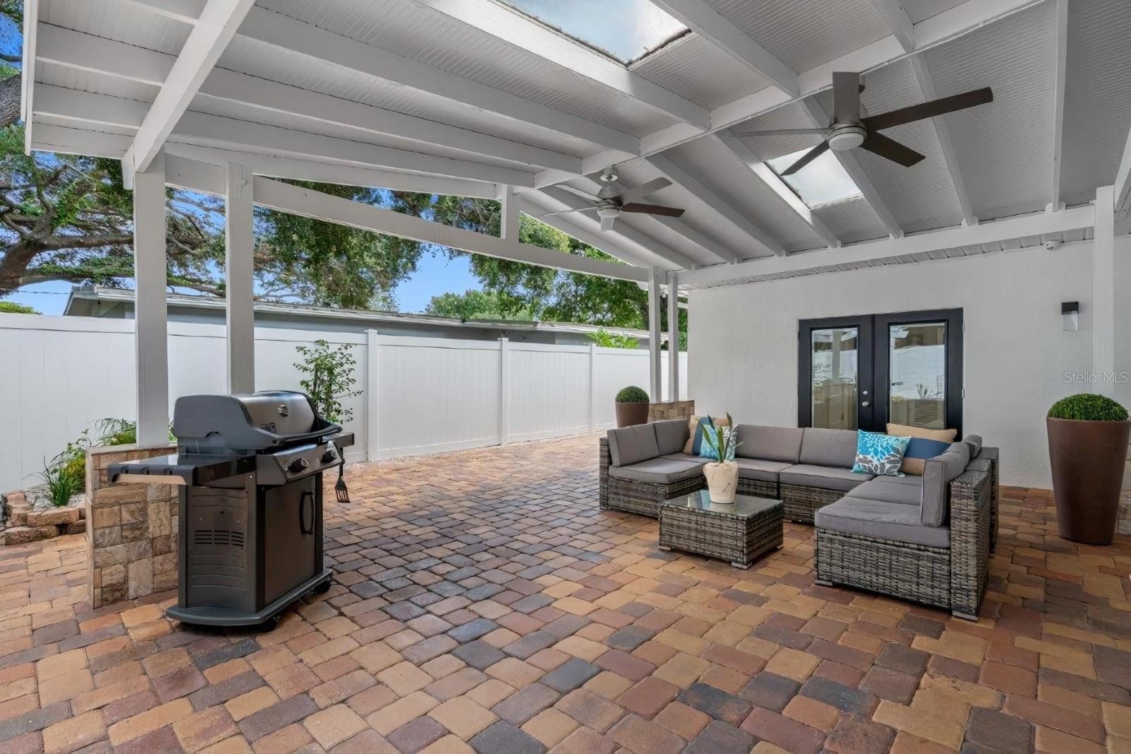 4501 N JAMAICA ST, TAMPA, FL, 33614