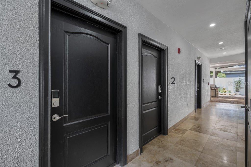 4501 N JAMAICA ST, TAMPA, FL, 33614