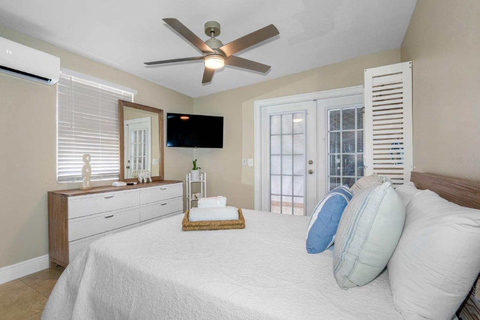 4501 N JAMAICA ST, TAMPA, FL, 33614