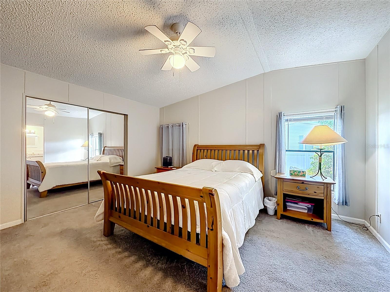 1690 ELKHART CIR, TAVARES, FL, 32778