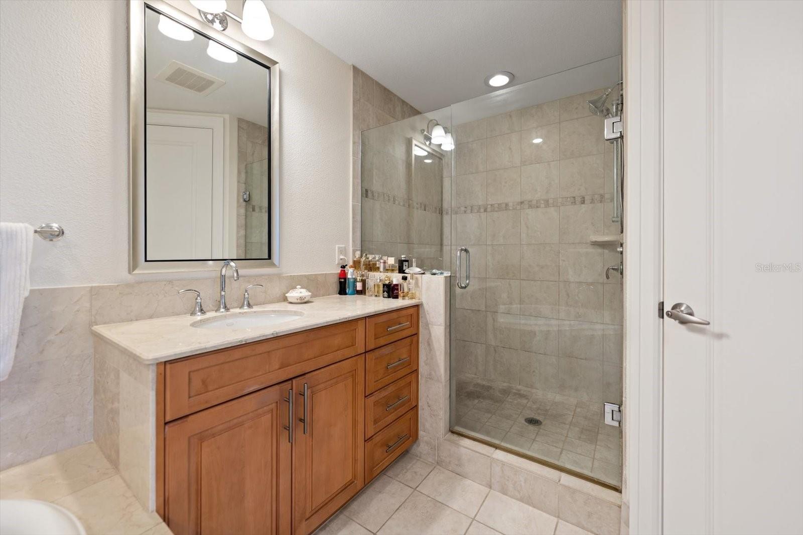 331 CLEVELAND ST ##301, CLEARWATER, FL, 33755