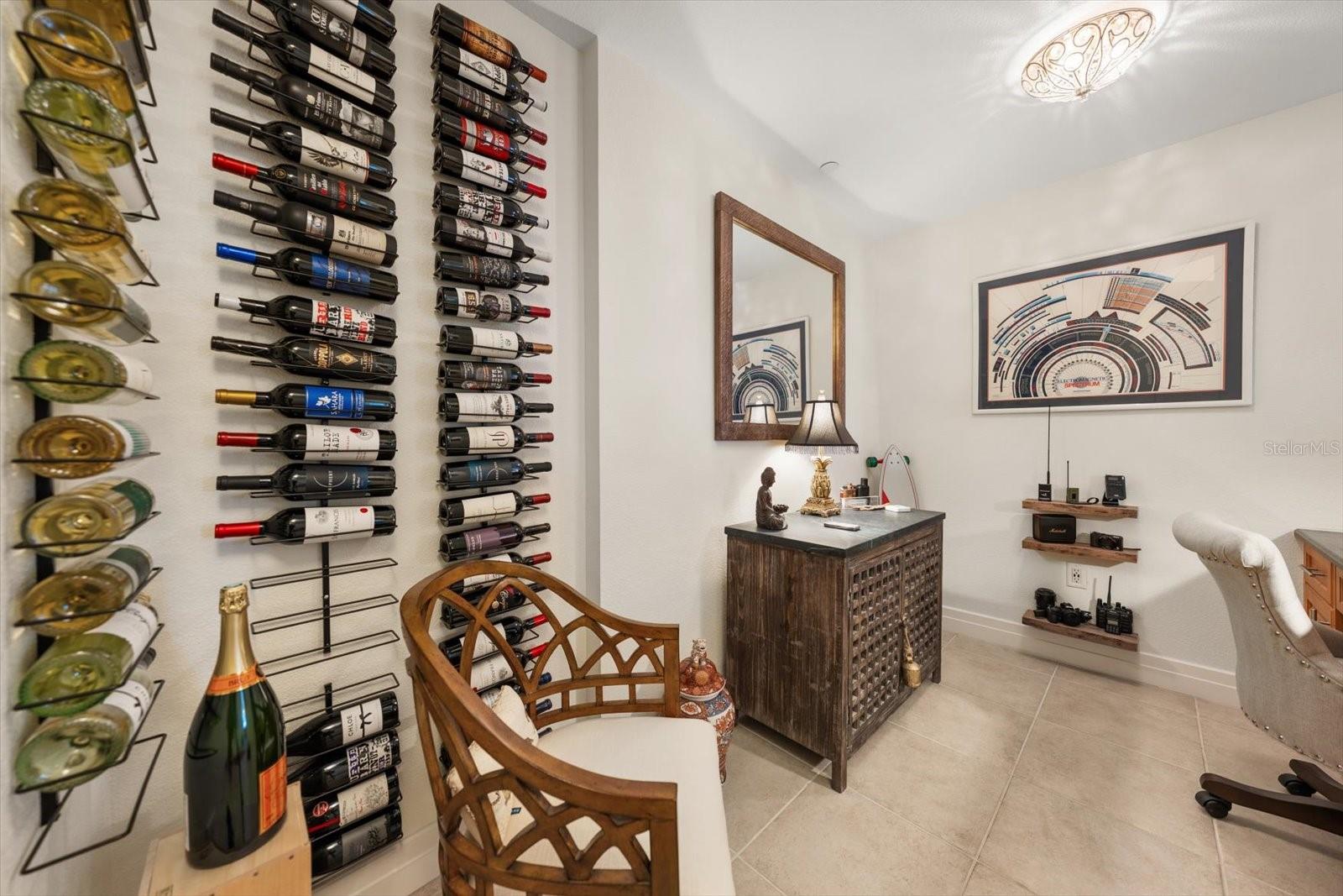 331 CLEVELAND ST ##301, CLEARWATER, FL, 33755