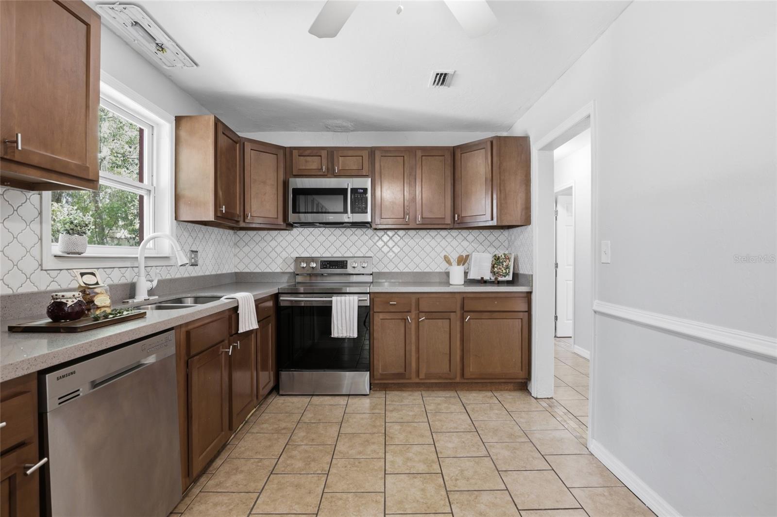 3921  SE 14TH TER, GAINESVILLE, FL, 32641