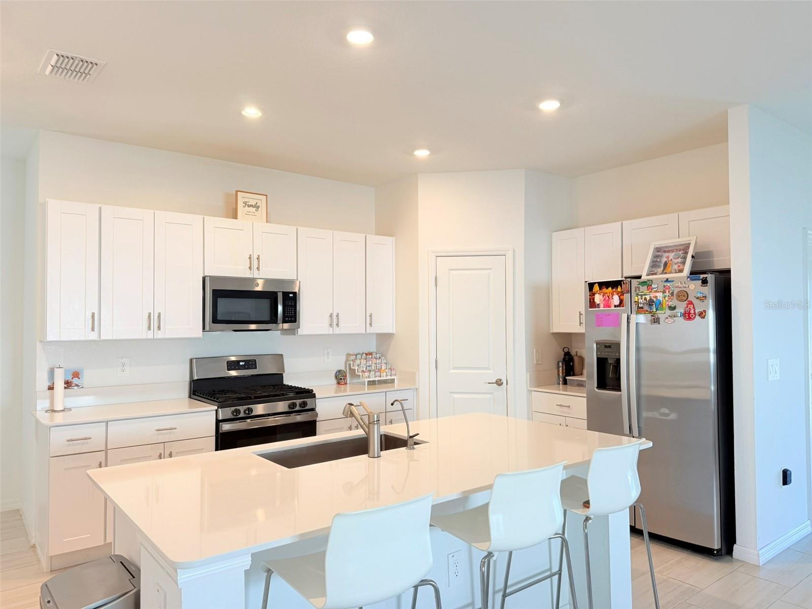 35080 BRACKETT BND, ZEPHYRHILLS, FL, 33541