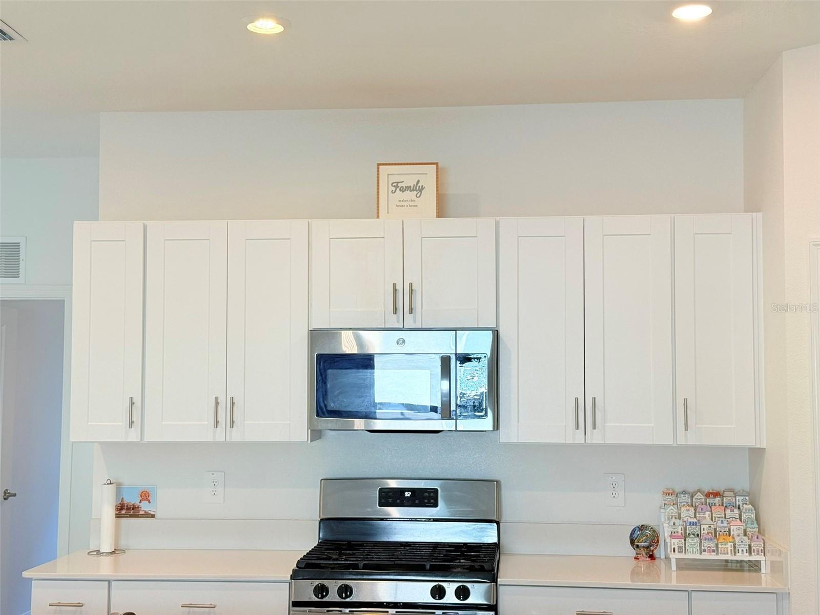 35080 BRACKETT BND, ZEPHYRHILLS, FL, 33541